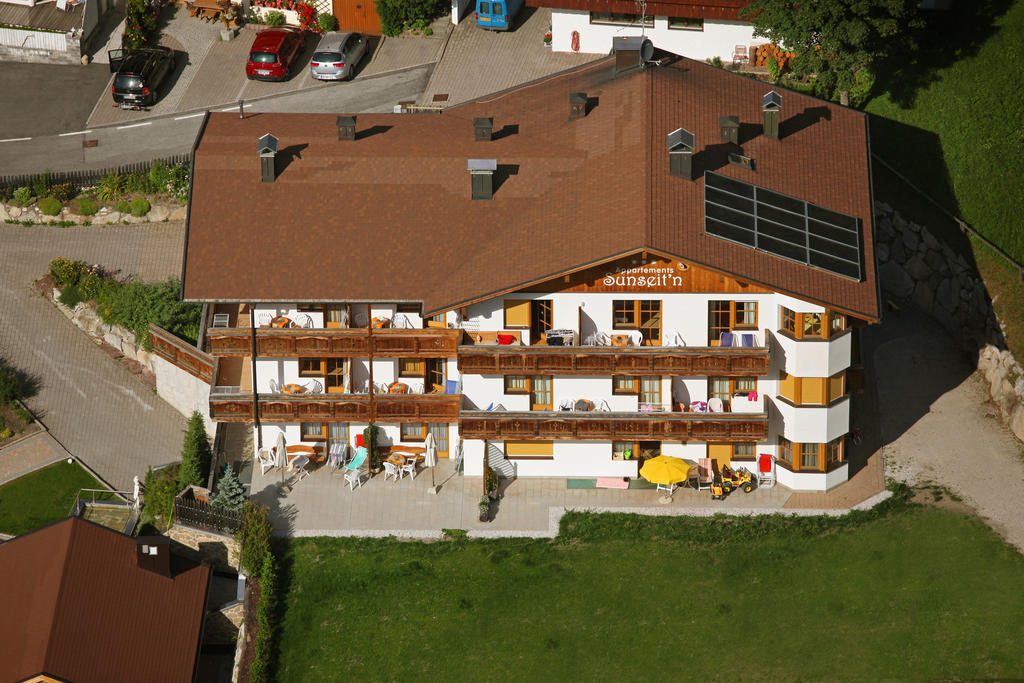 Apartments Sunseit'N Sexten Room photo